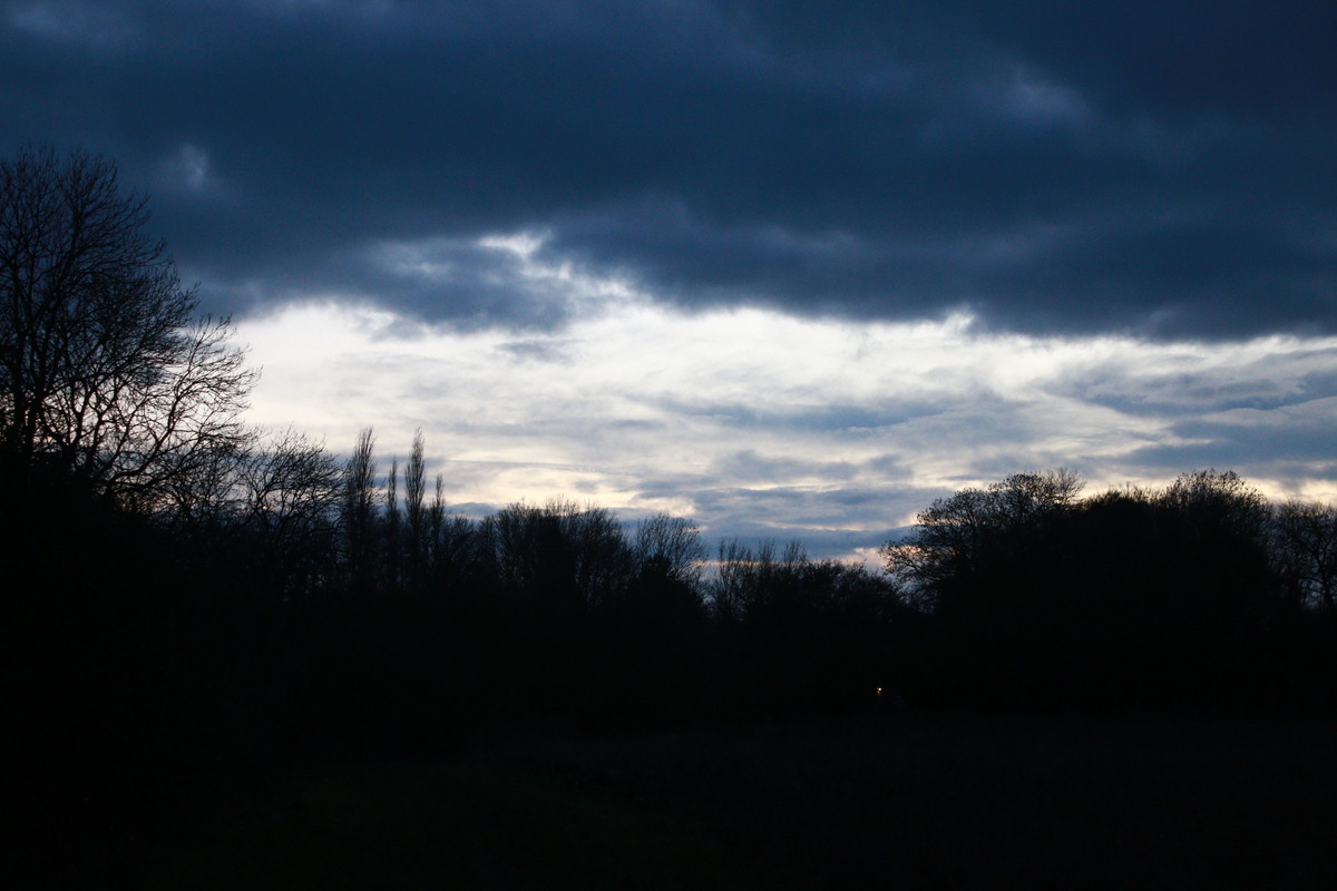 lidgate winter dusk